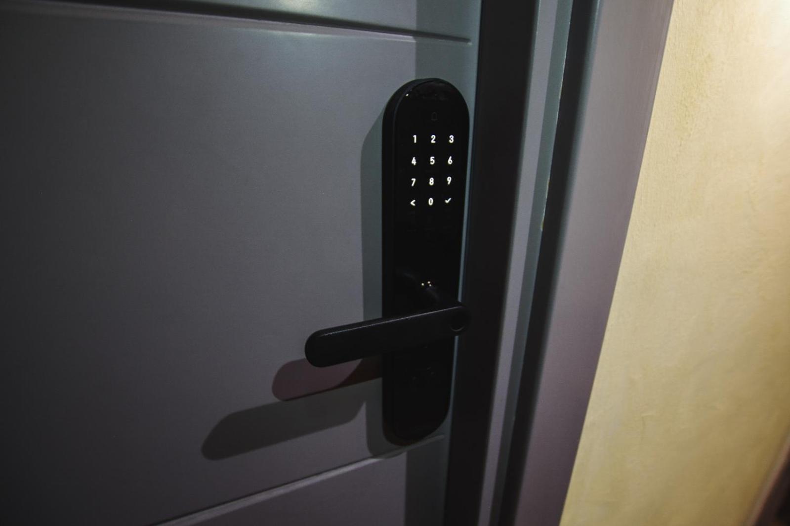 Himson-Blue Apartament ياش المظهر الخارجي الصورة